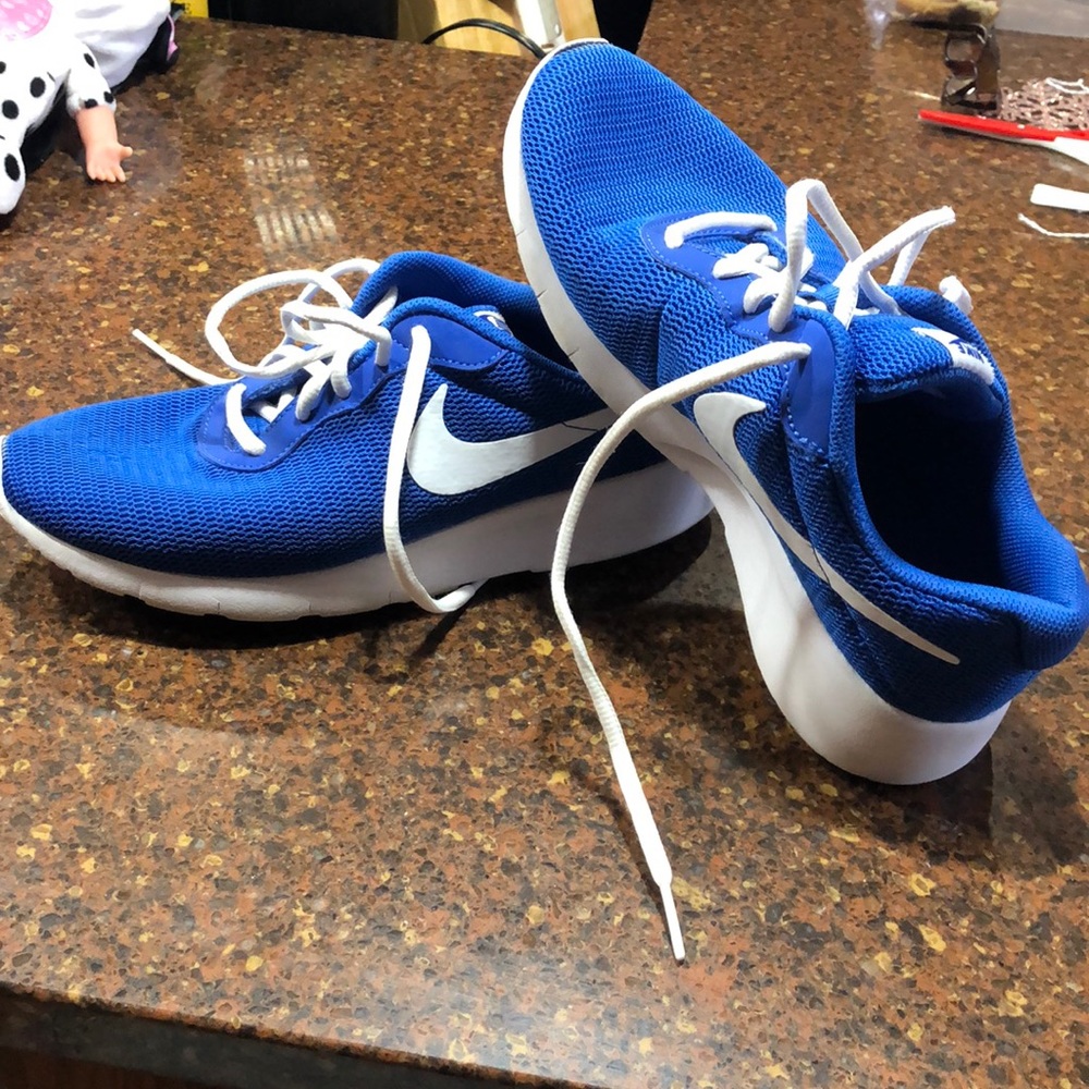 Blue Nike shoes Youth size 6